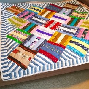 Handmade quilt 60x60 inch